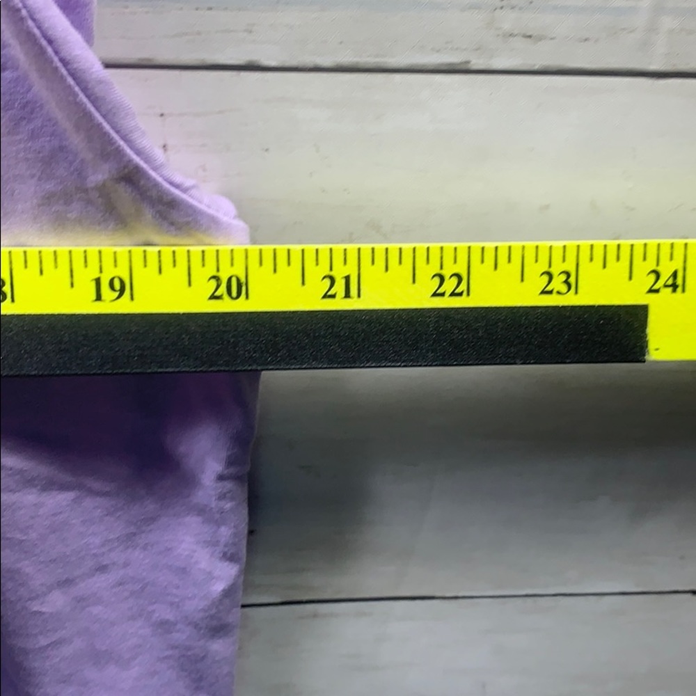 New Puma Lavender Crewneck T-shirt Sz. Small - Picture 10 of 11